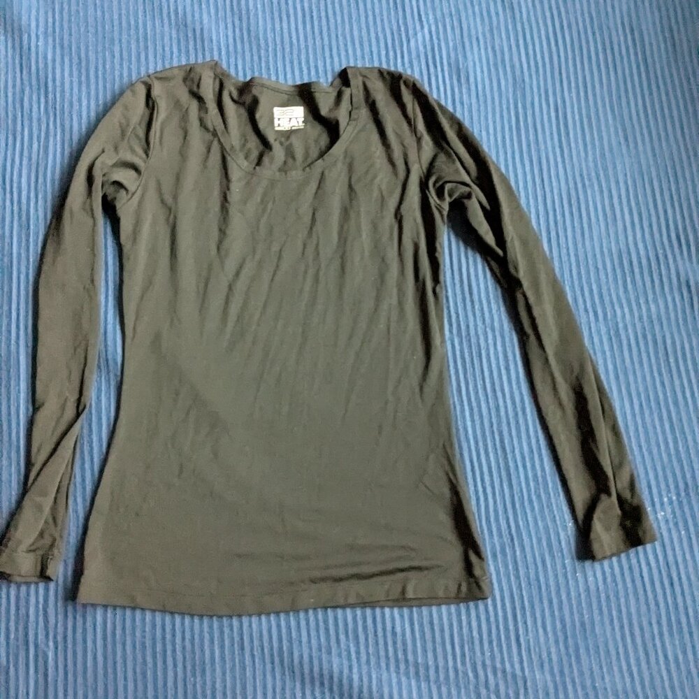 Set of 2 Women's ski underlayer tops
